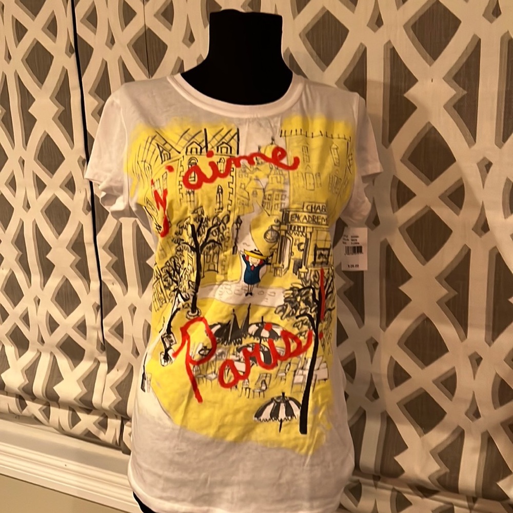 Womens T shirt by SOE.  French language